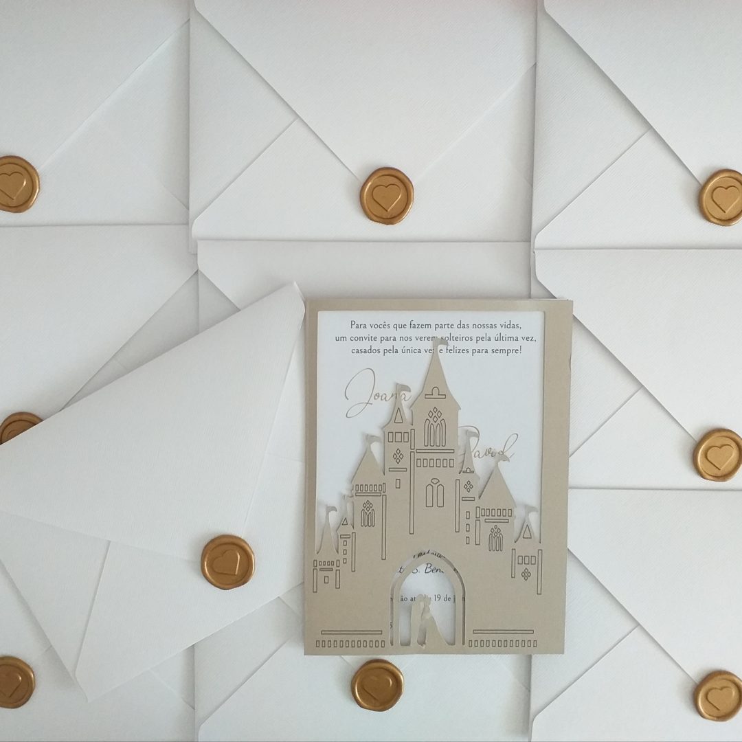 Convite de casamento castelo elegante recortado a laser com selo de cera dourado Cátia Silva Atelier