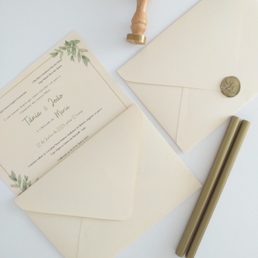 Convite de batizado folhagem personalizável com envelope e selo Catia Silva Atelier