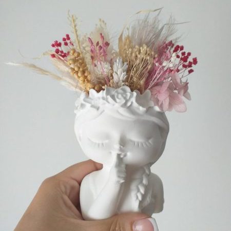 Boneca guarda segredos