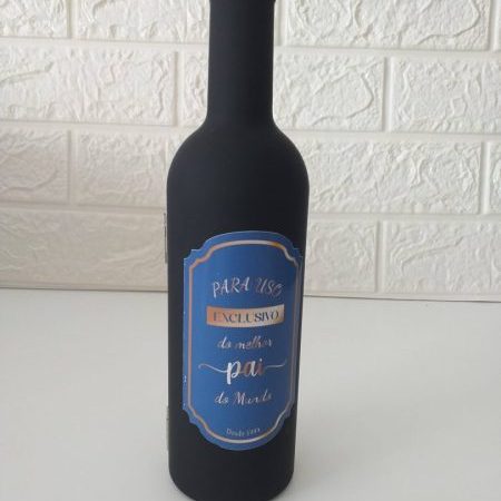 Kit de Vinho formato de garrafa