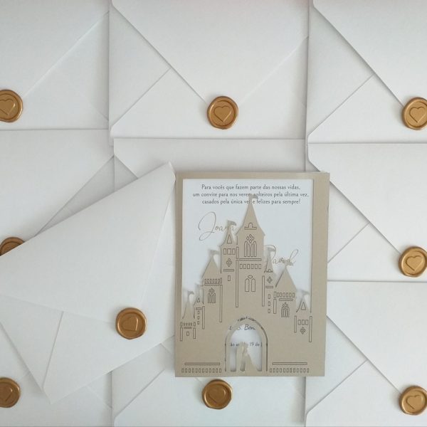 Convite de casamento castelo elegante recortado a laser com selo de cera dourado Cátia Silva Atelier