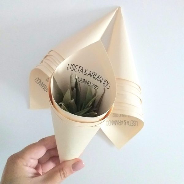 CONE BEJE - C004