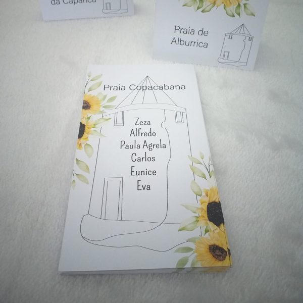 Placard de mesas cartões Girassol branco com girassóis e ilustração de moinho Cátia Silva Atelier